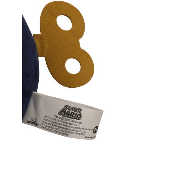 Super Mario Bob-omb Plush Toy - Soft & Collectible Gaming Plush - Picture 5 of 5